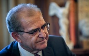 Ο ομογενής και οι ιθαγενείς…