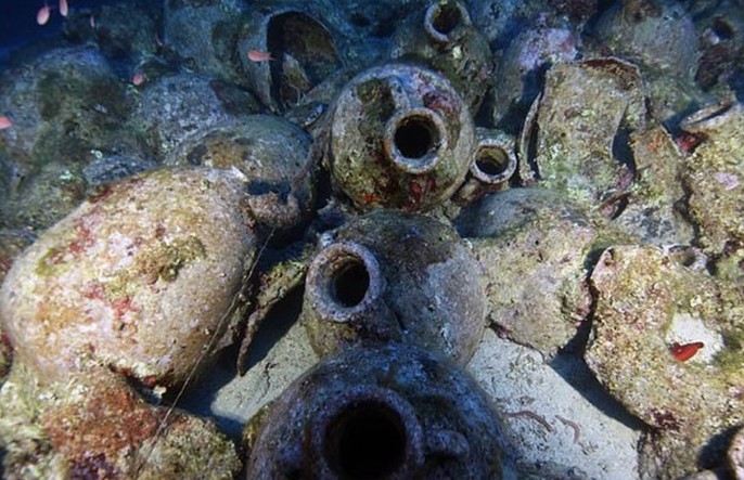 Βρέθηκε ρωμαϊκό ναυάγιο στο Φισκάρδο με 6.000 αμφορείς