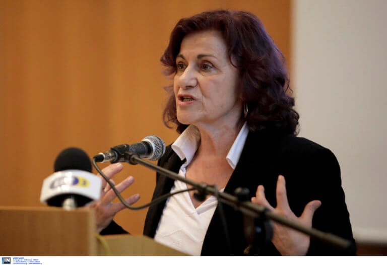 Φωτίου: “Κόβονται επίδομα παιδιού και στέγασης αν μείνει το παιδί από απουσίες”