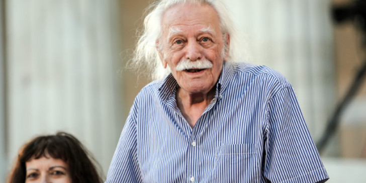 Στο νοσοκομείο ξανά ο Μανώλης Γλέζος