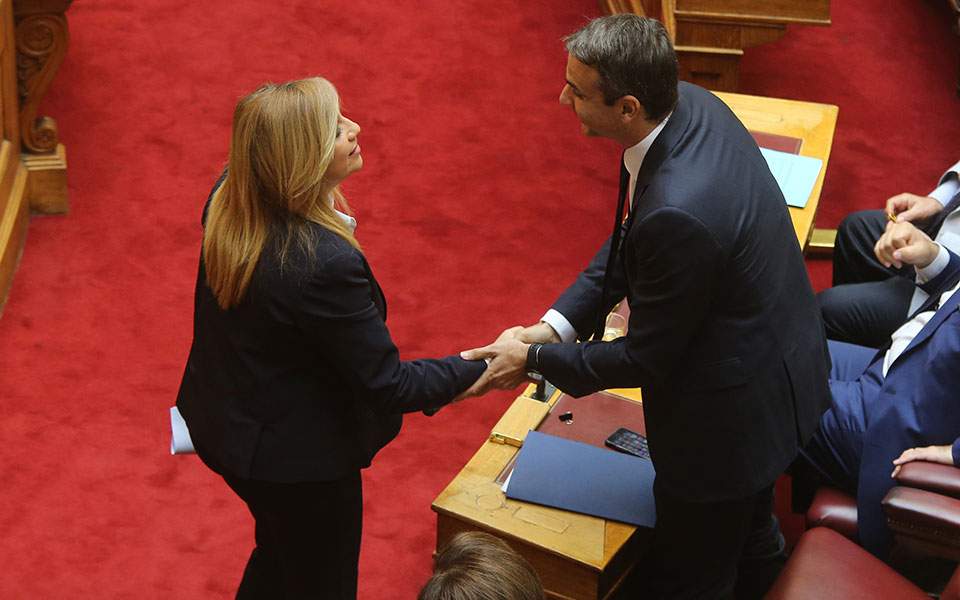 “Λύση- πακέτο” για εκλογικό νόμο και Πρόεδρο θα προτείνει ο πρωθυπουργός στη Φώφη Γεννηματά