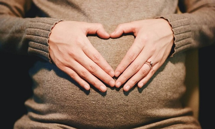 Επίδομα γέννας… σε δόσεις – Πώς θα υποβάλλονται οι αιτήσεις. Προϋποθέσεις