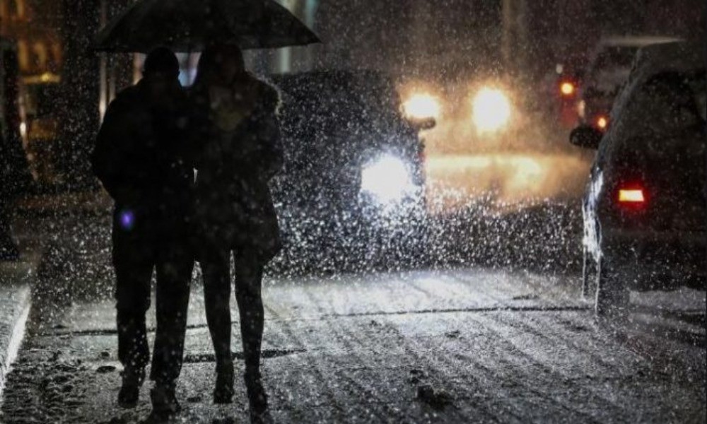 Η χώρα στον πάγο- Που χιονίζει, τι να προσέξετε