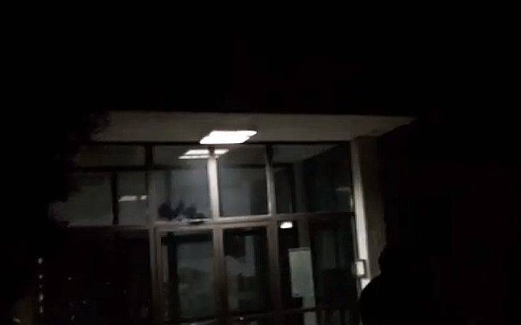 Θεσσαλονίκη: Επίθεση με μπογιές στην Εθνική Σχολή Δικαστικών Λειτουργών (vid)