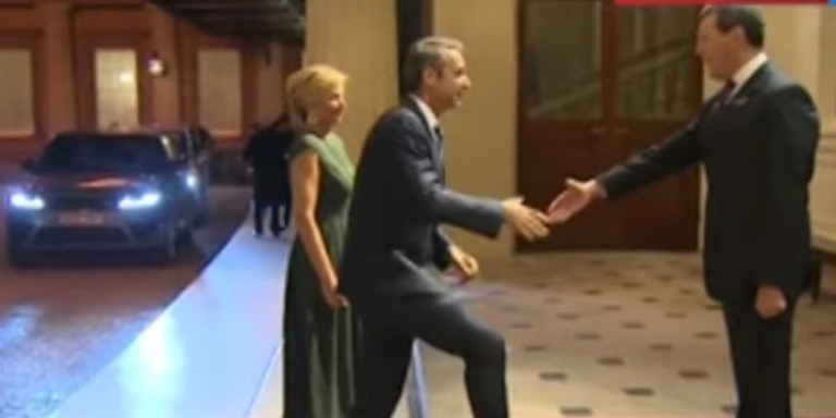 Στο Μπάκιγχαμ Κυριάκος- Μαρέβα (vid)