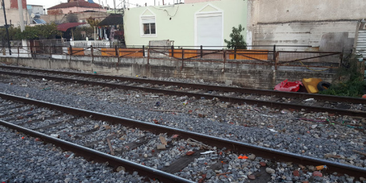 Τραγωδία στη Λάρισα: 19χρονος παρασύρθηκε από τρένο – Βρέθηκε διαμελισμένη η σορός του