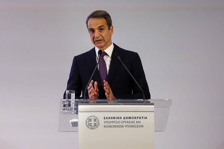 Μητσοτάκης για αναδοχή και υιοθεσία: “Κοινωνία όχι μόνο κανόνων αλλά και αξιών”