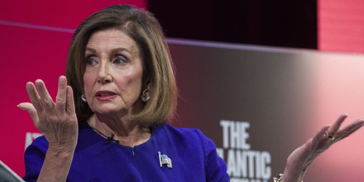 Πελόζι για Τραμπ: “Οι ανεύθυνες πράξεις του οδήγησαν στην παραπομπή του”