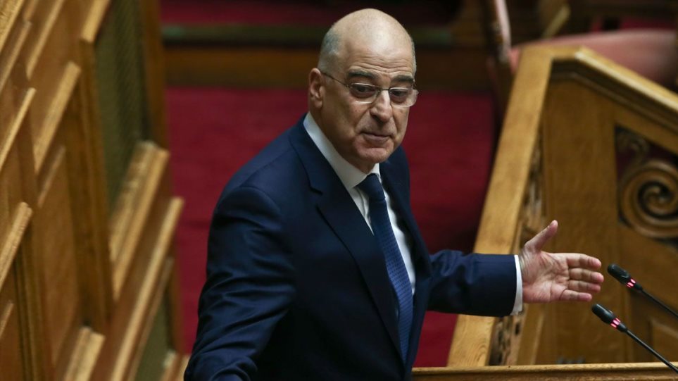 Ήξεις αφήξεις για τις κυρώσεις- Διάσταση Δένδια, Βαρβιτσιώτη- Για διγλωσσία μιλά ο ΣΥΡΙΖΑ