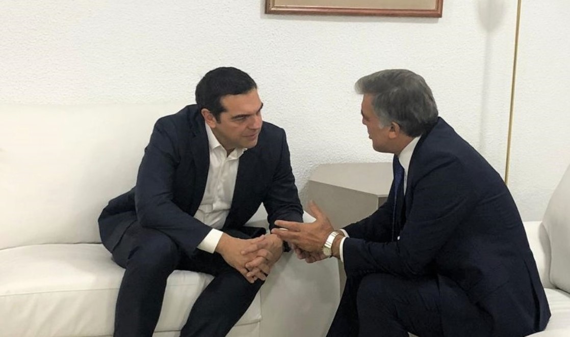 Ο Τσίπρας χτίζει «γέφυρες» με Γκιούλ απέναντι στον Ερντογάν