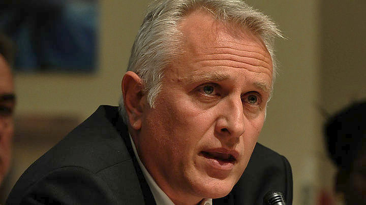 Ανάρτηση Ραγκούση: “Δεν μπορούν να κρατήσουν ανοιχτή ούτε την Εθνική Οδό”