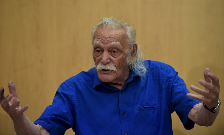 Σε θεραπεία υποβάλλεται ο Μανώλης Γλέζος – Το νέο ιατρικό ανακοινωθέν