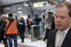 Καραμανλής: Είναι αδύνατον να δίνουμε δωρεάν μάσκες στο επιβατικό κοινό