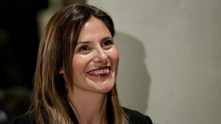 Η Μπέτυ Μπαζιάνα φαβορί για επίκουρη καθηγήτρια στο πανεπιστήμιο Θεσσαλίας