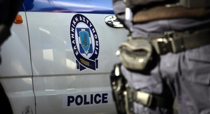 Εμπρηστική επίθεση στα γραφεία του ΣΔΟΕ στα Πετράλωνα