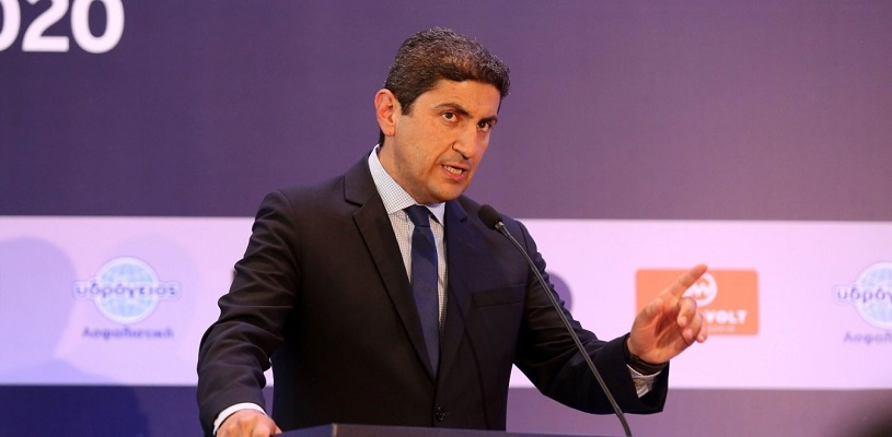 Μετέωροι κυβερνητικοί χειρισμοί, σοβαρή κρίση, ηχηρή απουσία του Υφ. Αθλητισμού Λ. Αυγενάκη