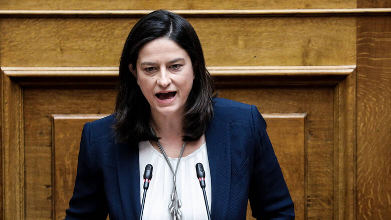 Κεραμέως: “Με ανοιχτά σχολεία θα τιμηθούν οι Τρεις Ιεράρχες”