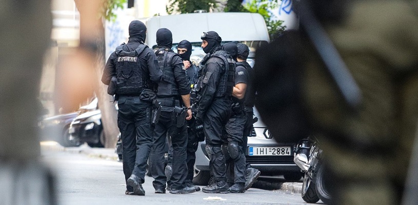 Αστυνομική επιχείρηση με drone στα Εξάρχεια