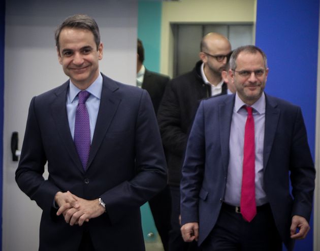 Ο Κων. Ζούλας “απολογείται” έμμεσα για όσα έλεγε παλαιότερα για την ΕΡΤ και το ανταποδοτικό τέλος: “Όταν ζεις τα προβλήματα από μέσα σε πνίγει η παραπληροφόρηση”!