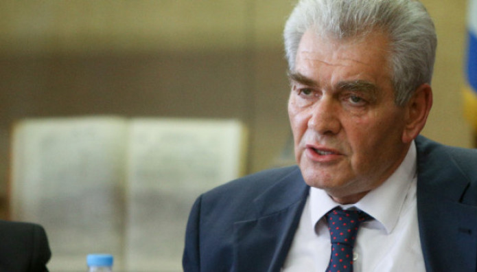 Εξαίρεση του Θάνου Πλεύρη από την Προανακριτική για τη Novartis ζητά ο Παπαγγελόπουλος