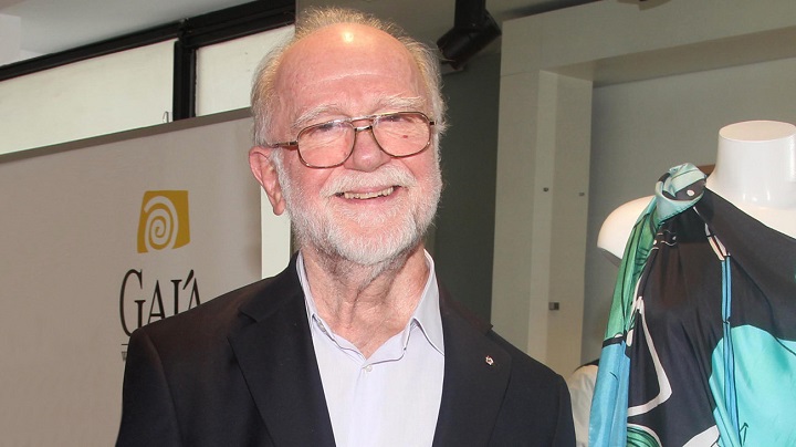 Πέθανε ο πρωτοπόρος Έλληνας σχεδιαστής Γιάννης Τσεκλένης