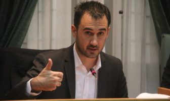 Αλ. Χαρίτσης: Η νέα, τρίτη απεργία πείνας και δίψας του κρατούμενου Βασίλη Δημάκη θέτει την κυβέρνηση ενώπιον των ευθυνών της