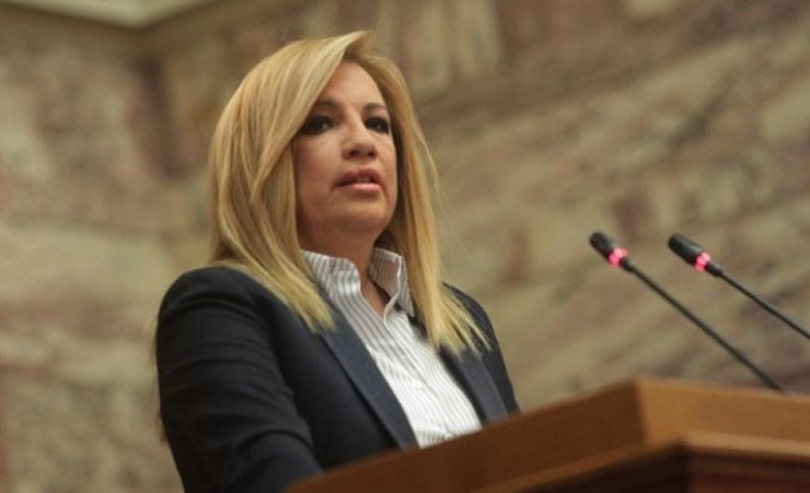 Γεννηματά: “Στον αέρα 400.000 εργαζόμενοι”