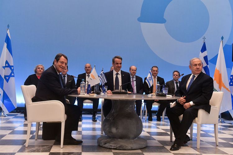 LIVE Οι υπογραφές για τον EastMed – Δείτε ζωντανά τις δηλώσεις Μητσοτάκη, Νετανιάχου και Αναστασιάδη