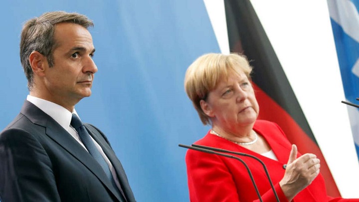 Τηλεφωνική επικοινωνία Μητσοτάκη – Μέρκελ, λίγο πριν από τη συνάντηση με Χάφταρ