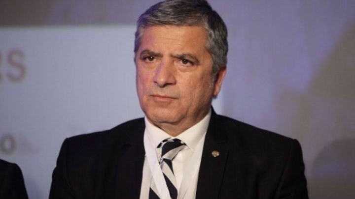 Υπάλληλοι Περιφέρειας: ” Ο Πατούλης έδωσε 20.000 ευρώ για έπιπλα γραφείου”