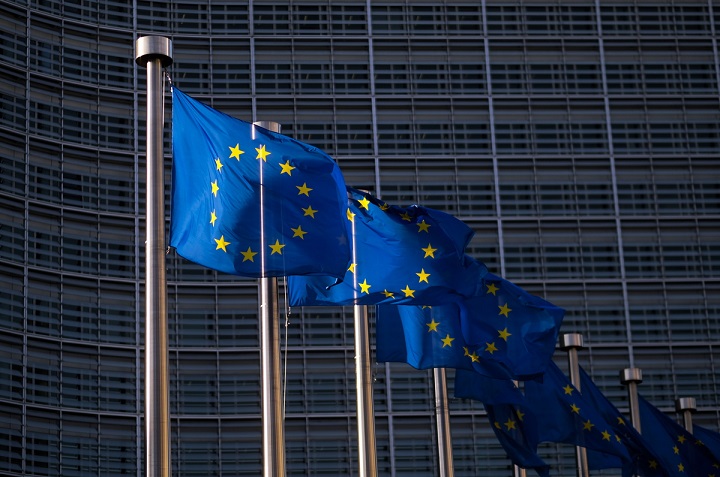 ΕΕ: Θα στηρίξουμε την κατάπαυση πυρός στη Λιβύη