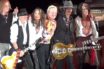 Ο Τζόνι Ντεπ “τζαμάρει” με τους Aerosmith για τα 50 χρόνια καριέρας τους