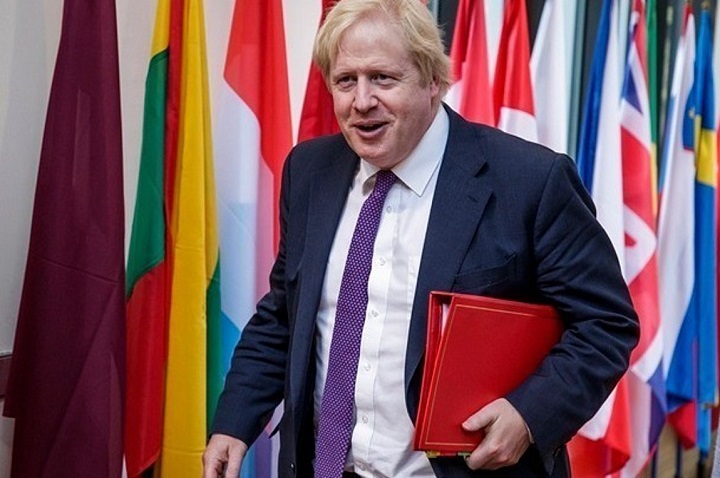 The Times: Έτοιμος για εμπορική συμφωνία με την ΕΕ ο Μπ. Τζόνσον