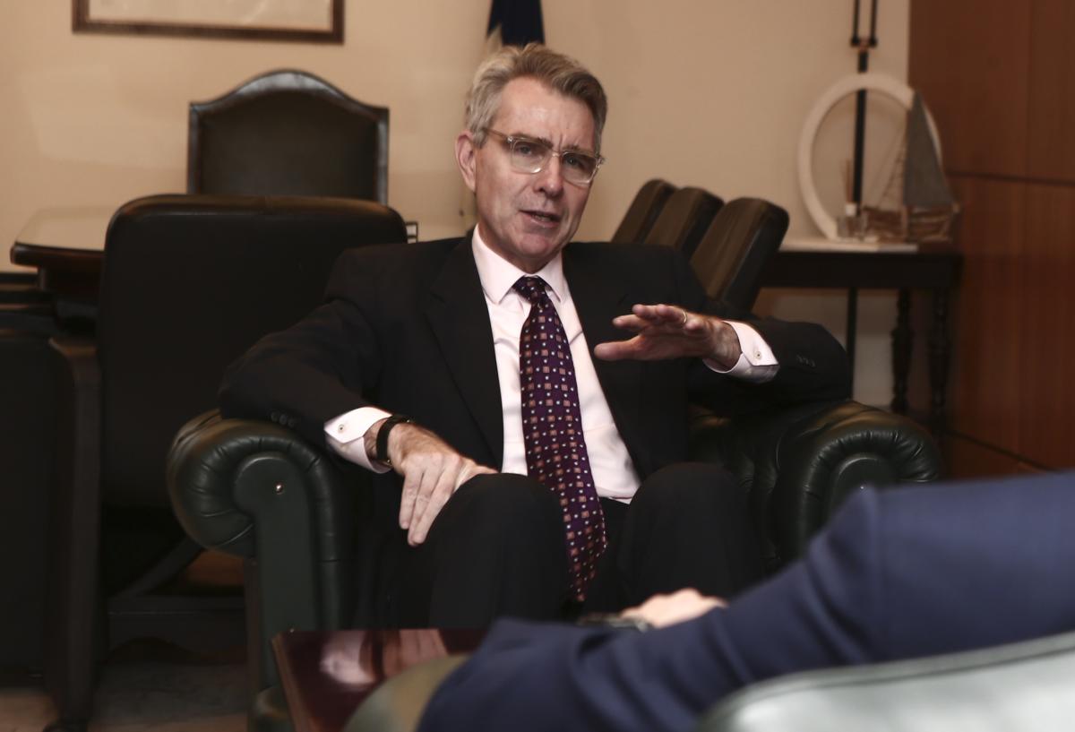 Τζ. Πάιατ στην ΕΡΤ: Πάντοτε είμαστε αναμεμειγμένοι στις σχέσεις Αθήνας – Άγκυρας