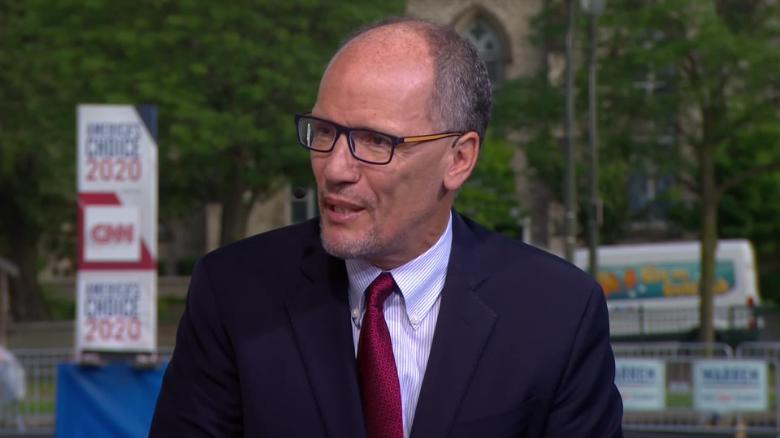 Τομ Πέρεζ: “Ως εδώ και μη παρέκει”- Ζητά επανεξέταση των αποτελεσμάτων