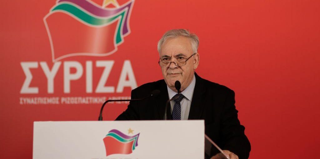 Δραγασάκης: “Μας συγκινεί ότι ο κ. Μητσοτάκης πρόλαβε και διάβασε τον απολογισμό μας πριν αυτός δημοσιευτεί ολόκληρος και επίσημα”