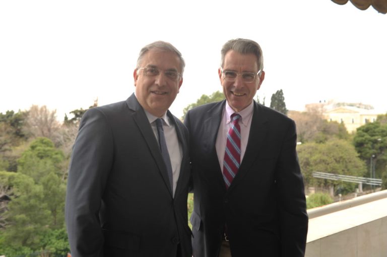 Συνάντηση Θεοδωρικάκου – Πάιατ για τη στρατηγική συνεργασίας Ελλάδας-ΗΠΑ