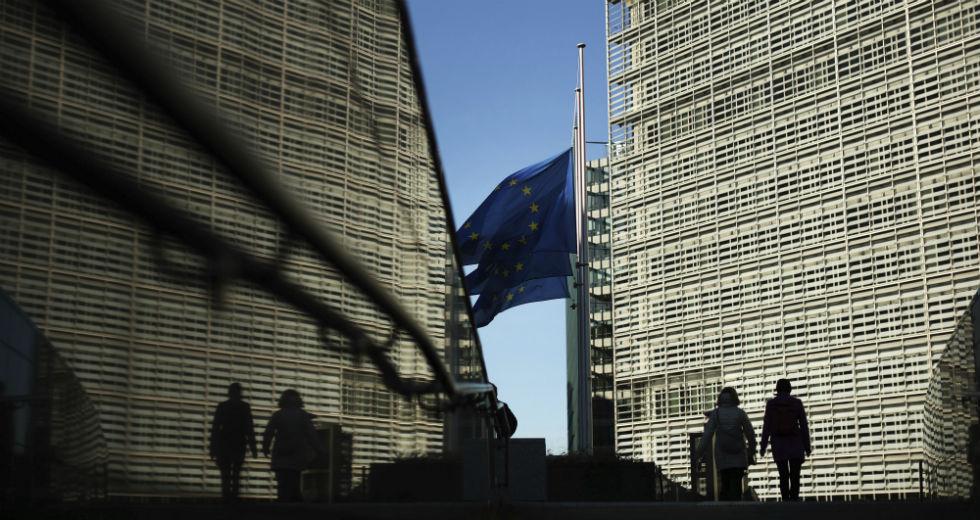 Κομισιόν: Ανάπτυξη 2,2% το 2019, 2,4% φέτος και κοντά στο 2% το 2021 – Η ανεργία η υψηλότερη στην Ευρωζώνη