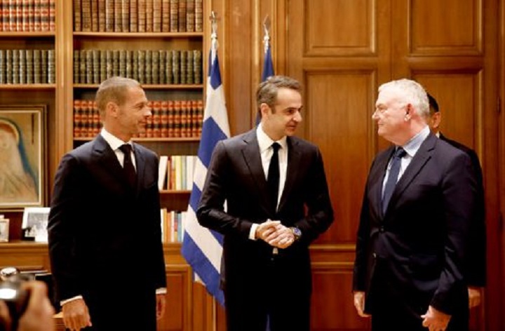 Υπογράφηκε το μνημόνιο για το ελληνικό ποδόσφαιρο με FIFA και UEFA