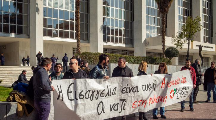 Τελευταία αγόρευση της πολιτικής αγωγής στη #GDtrial – «Οι ναζί στη φυλακή», το μήνυμα του ΣΥΡΙΖΑ