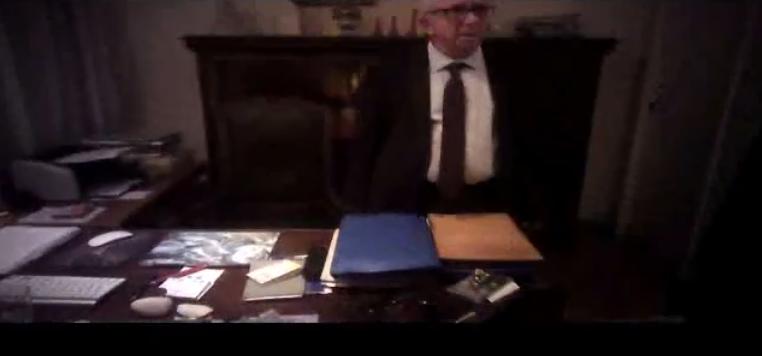 Ο Ρουβίκωνας στο γραφείο γιατρού που σχετίζεται με Energa και αποφυλάκιση Φλώρου (vid)