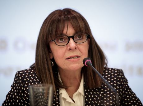 Με θρησκευτικό όρκο θα ορκιστεί η νέα πρόεδρος της Δημοκρατίας Αικατερίνη Σακελλαροπούλου