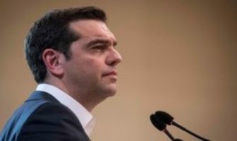Αλ. Τσίπρας για το προσφυγικό: Να ζητήσει η κυβέρνηση έκτακτη Σύνοδο Κορυφής