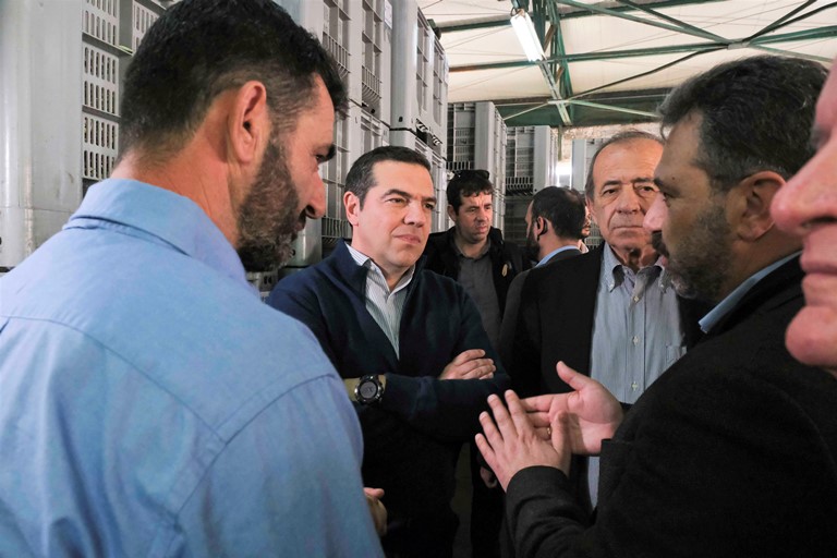 Τσίπρας από Λακωνία: “Η κυβέρνηση να δώσει άμεσα λύση στο πρόβλημα της χαμηλής τιμής του ελαιόλαδου”