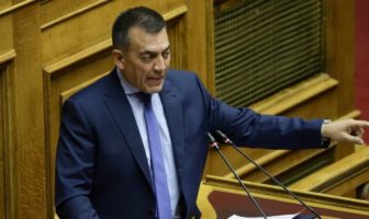 Ξεκινά το πρόγραμμα 100.000 επιδοτούμενων θέσεων εργασίας – Υπεγράφη η ΚΥΑ