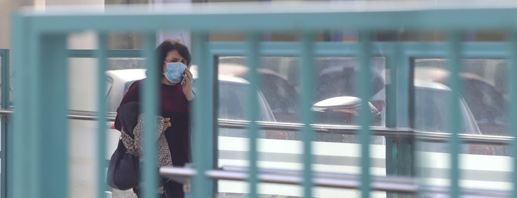 Κοροναϊός: Η πρώτη εξέταση στο όγδοο κρούσμα ήταν αρνητική – Γιατί συνέβη αυτό και τι σημαίνει