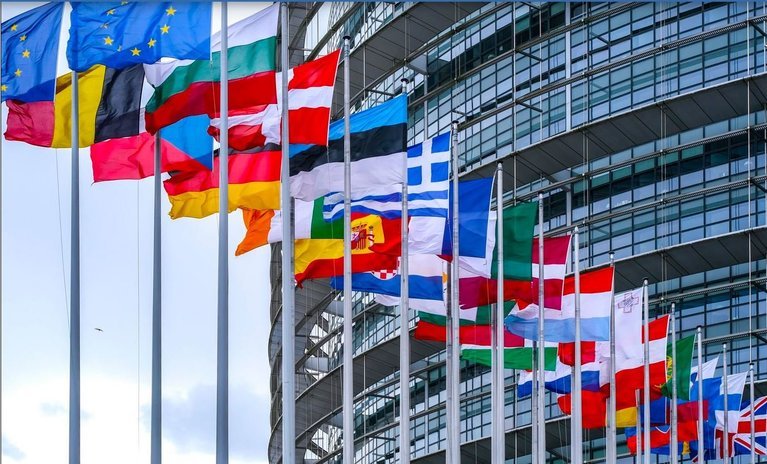 Πρωτοβουλία ευρωομάδας ΣΥΡΙΖΑ να συζητηθεί άμεσα στην Ολομέλεια η κρίση που προκαλεί η Τουρκία στα ελληνικά σύνορα- Η επιστολή Παπαδημούλη
