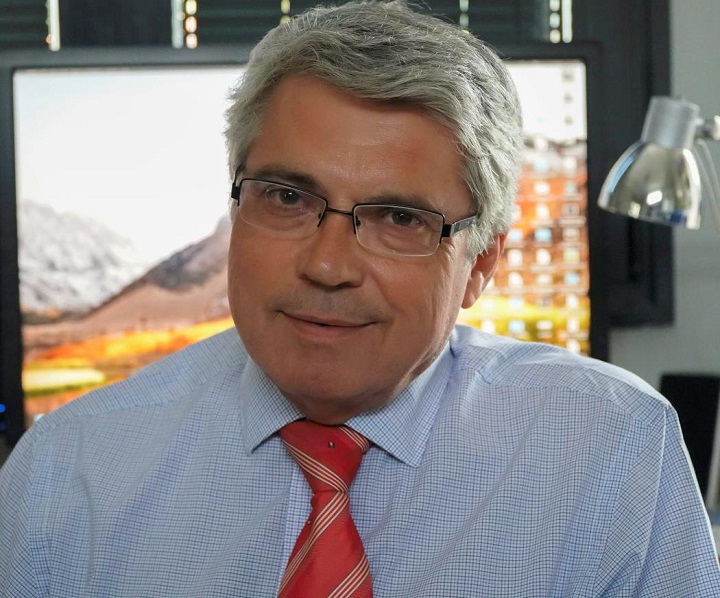 Αντιπρύτανης ΑΠΘ: Ο κοροναϊός είναι κατασκευασμένος – Το εμβόλιο είναι ήδη γνωστό (vid)