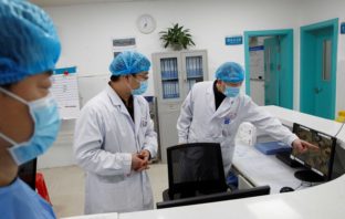 Αποτελεσματικά αντισώματα κατά του κοροναϊού απομόνωσαν Κινέζοι επιστήμονες