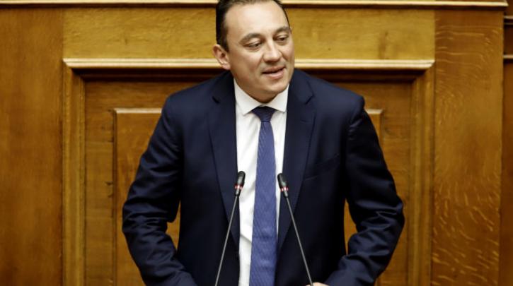 Ηχηρή διαφοροποίηση του ΥΦΥΠΕΞ από τον κυβερνητικό εκπρόσωπο για την κατηγορία “Δούρειος Ίππος του Ερντογάν” κατά Τσίπρα